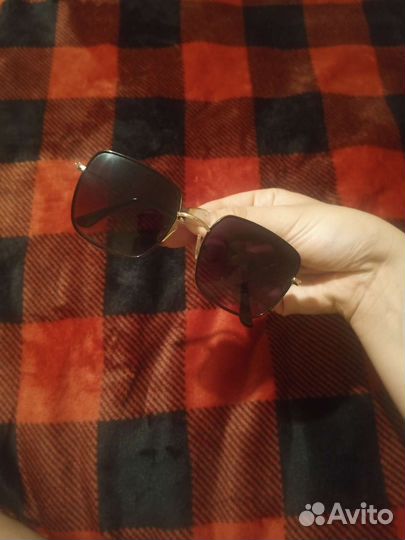 Солнцезащитные очки