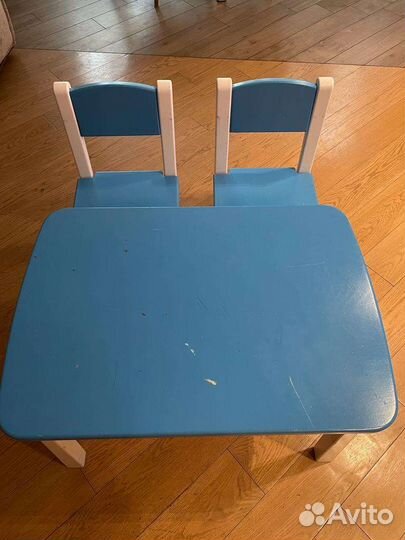 Детский стол и стул