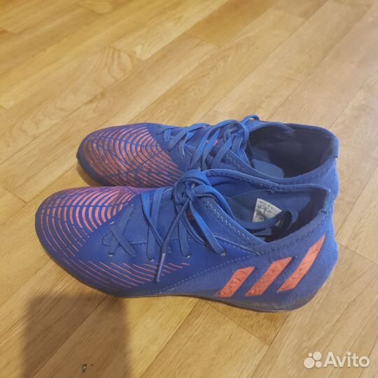 Бутсы adidas предатор 35