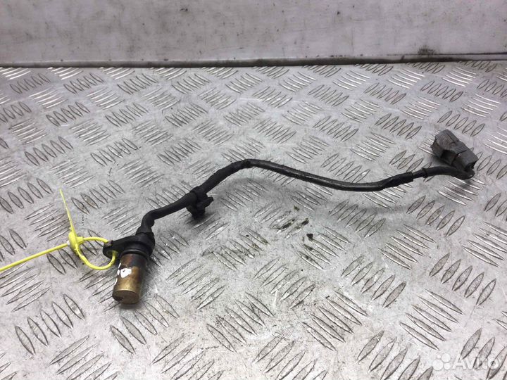 Датчик коленвала Toyota Previa 2azfe