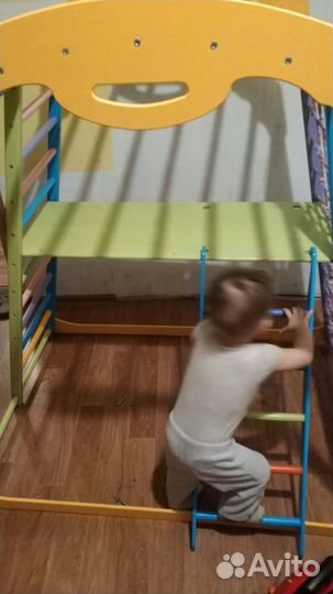 Уголок детский игровой (складной)