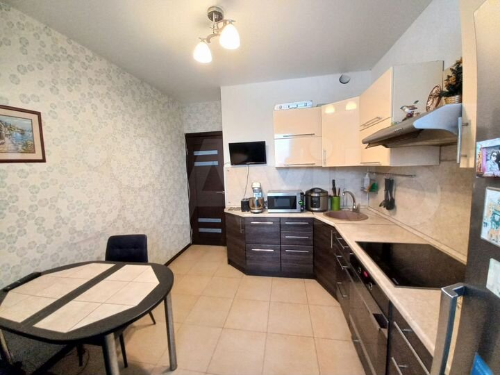 2-к. квартира, 56,9 м², 9/16 эт.