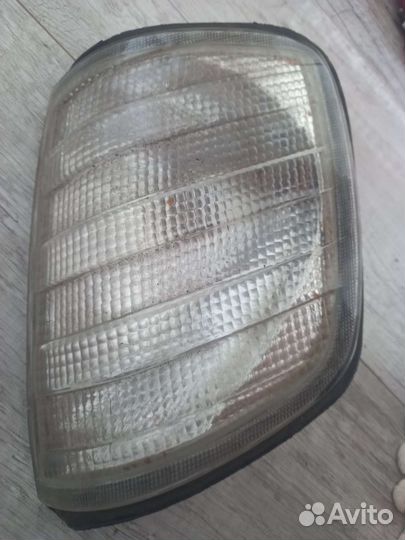 Поворотники на mercedes 124