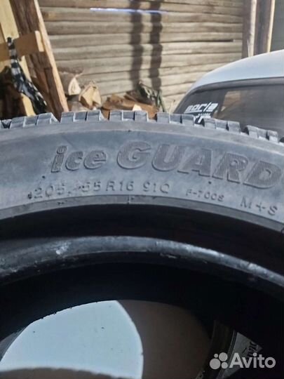 Yokohama Ice Guard F700S 205/55 R16