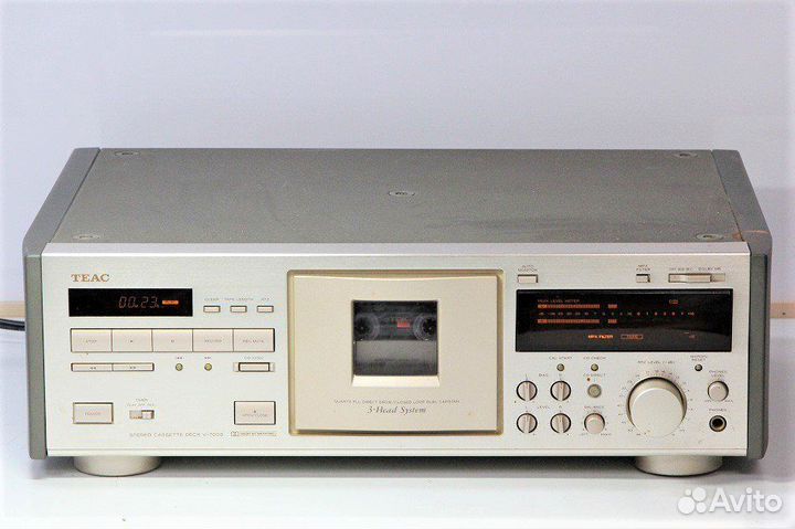 Teac V-7000