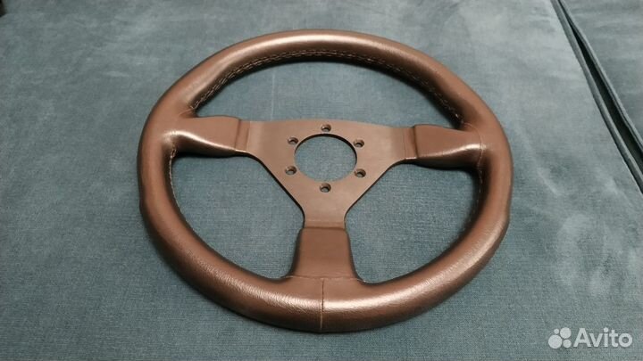 Спортивный итальянский руль JET