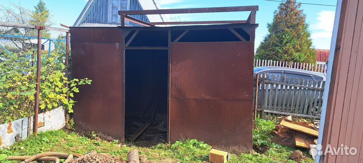 Сарай металлический