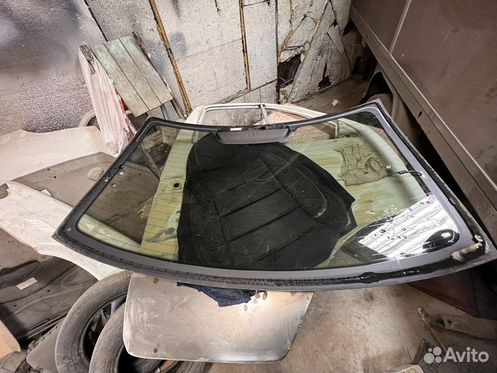 Заднее стекло BMW g20 оригинал