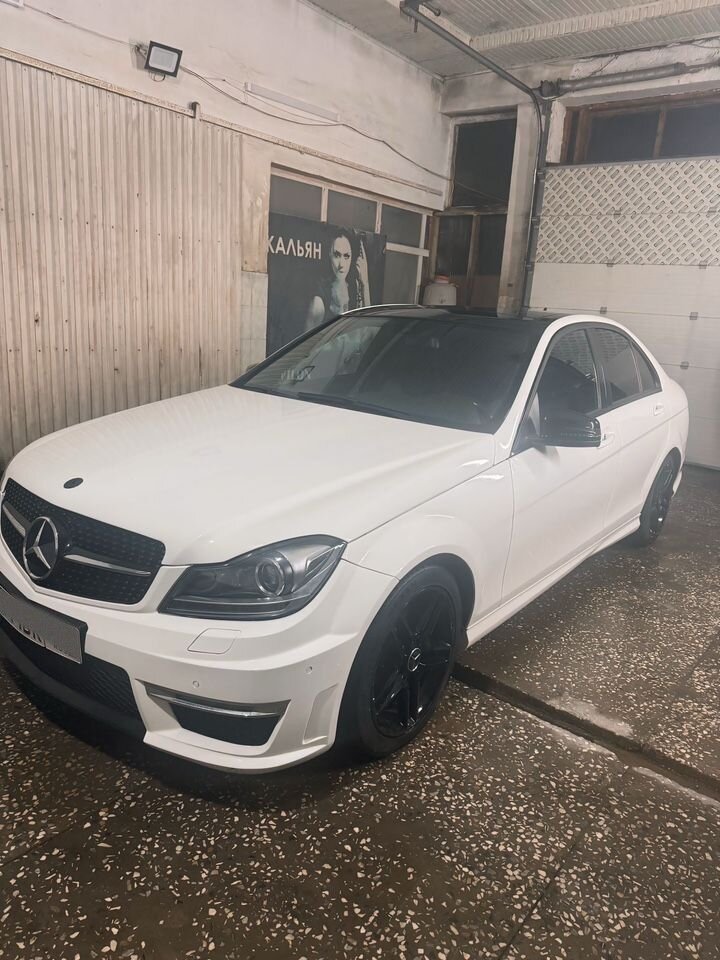 Mercedes-Benz C-класс: фото владельца