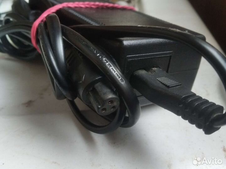 Зарядное устройство для гироскутера