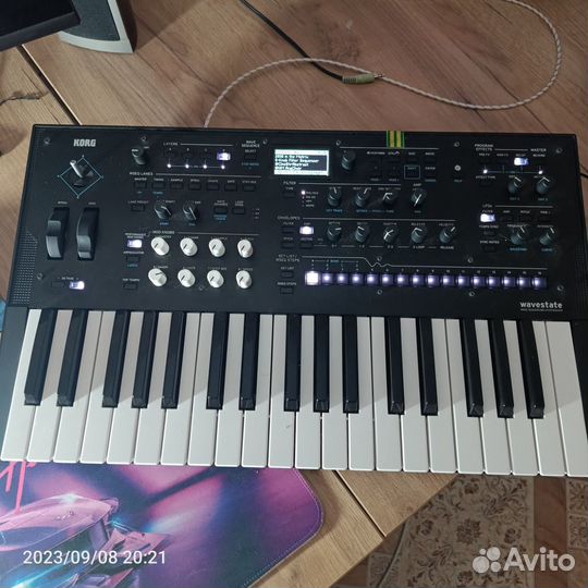 Синтезатор korg