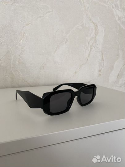 Солнцезащитные очки женские