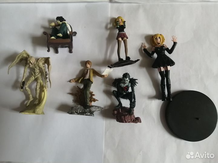 Фигурки аниме 