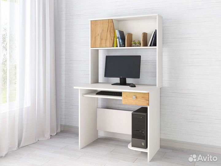 Стол компьютерный