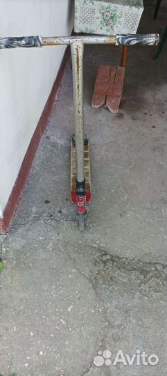 Трюковой самокат