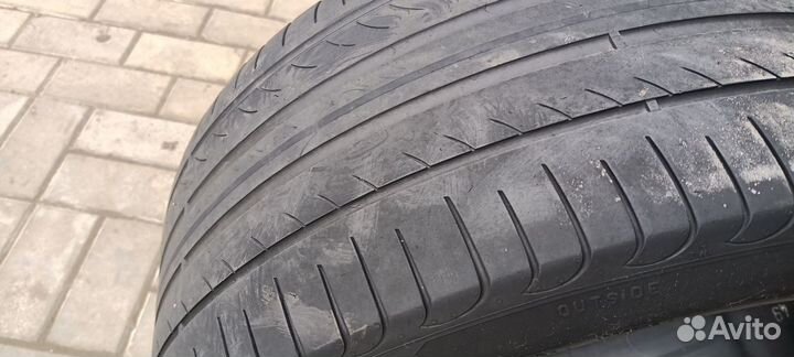 Pirelli Powergy 225/55 R17 98Y