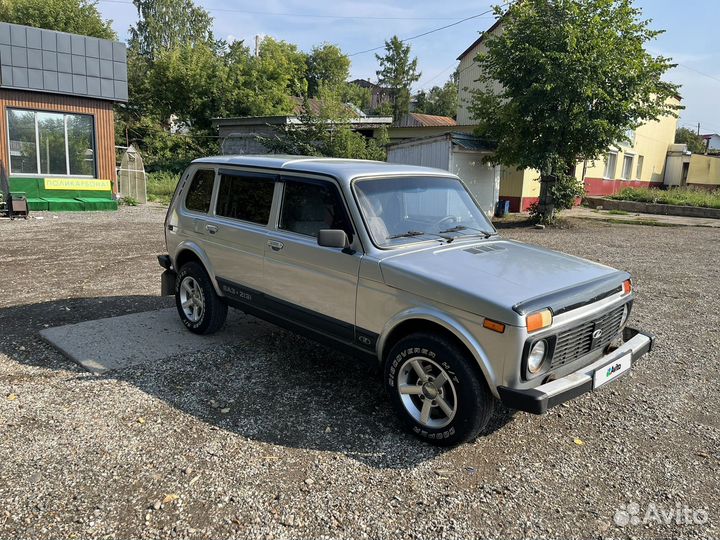 LADA 4x4 (Нива) 1.7 МТ, 2010, 92 000 км
