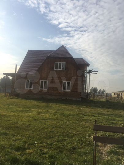 Коттедж 320 м² на участке 15 сот.