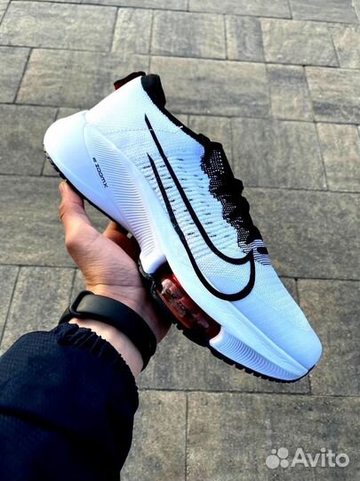 Кроссовки мужские nike