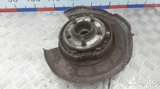 Ступица задняя правая land rover discovery 3 (OUK1