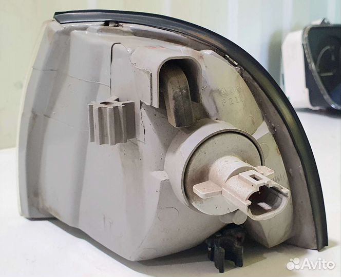 Указатель поворота правый Daewoo Nexia N100