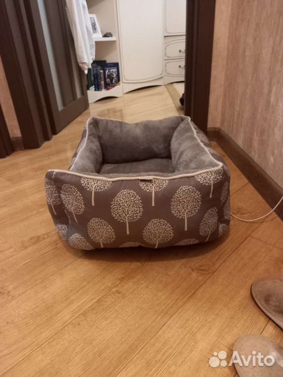 Лежанка для кошек и собак