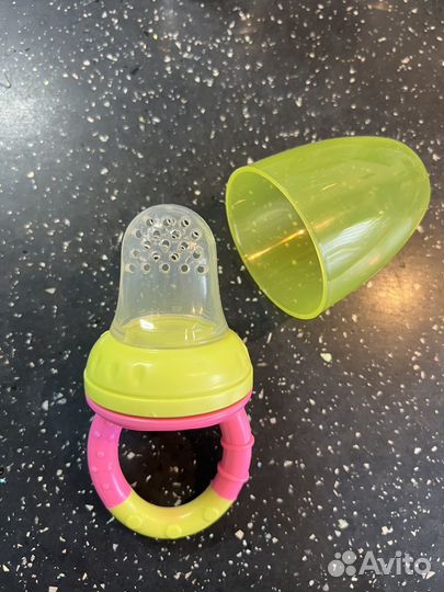 Бутылочки для кормления pigeon и нимблер canpol