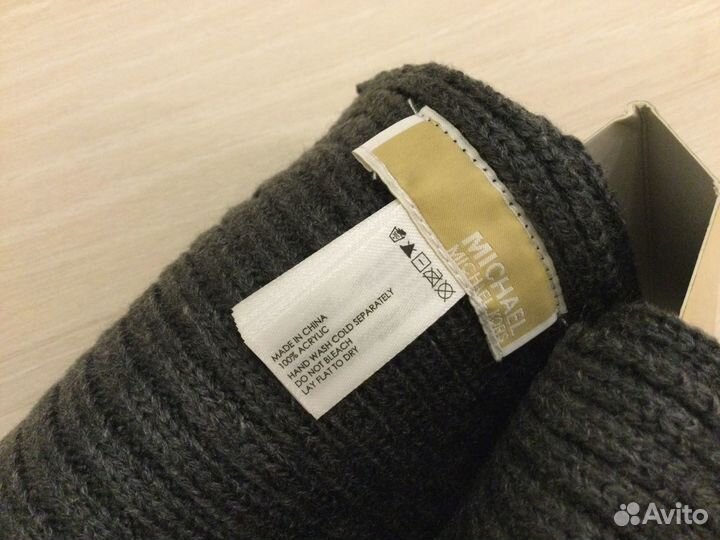 Комплект (новый) шапка и шарф Michael Kors