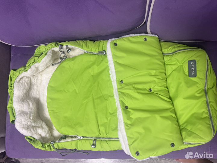 Зимний конверт в коляску с муфтой