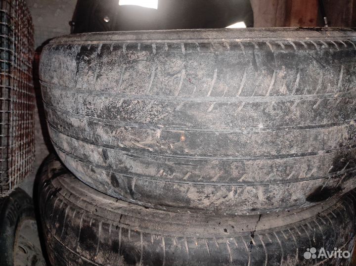 Yokohama 104ZR 225/55 R17