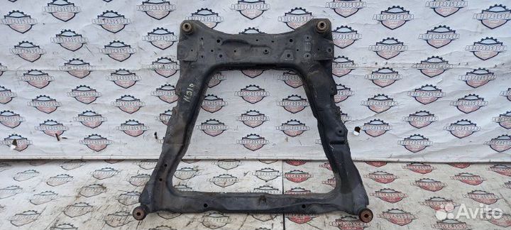 Балка передняя Nissan Dualis NJ10 MR20DE 2007