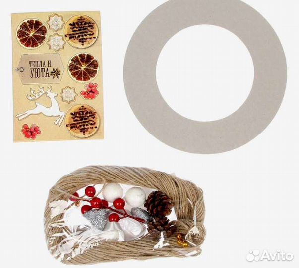 Новогодний рождественский венок