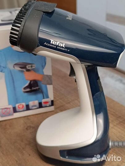 Отпариватель для одежды Tefal DT8100e0