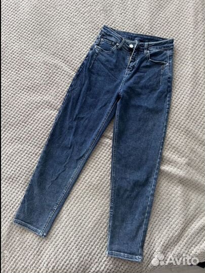 Джинсы женские