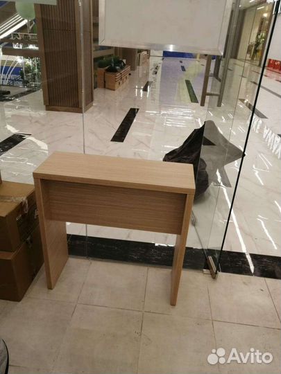 Мебель для магазина косметики, Торговая мебель