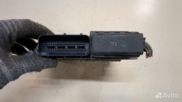 Блок управления двигателем Mercedes Vito W639