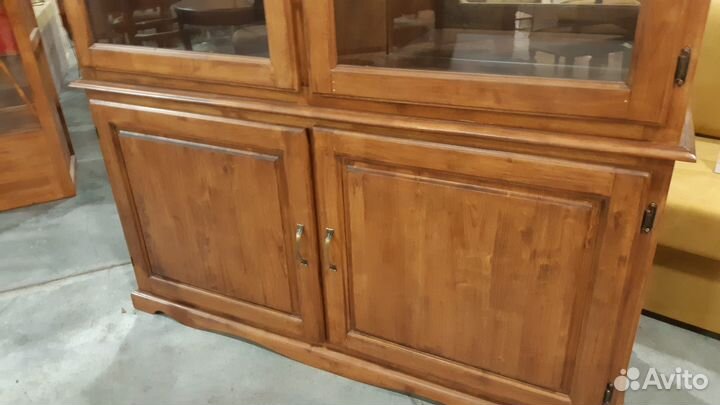 Буфет сервант витрина