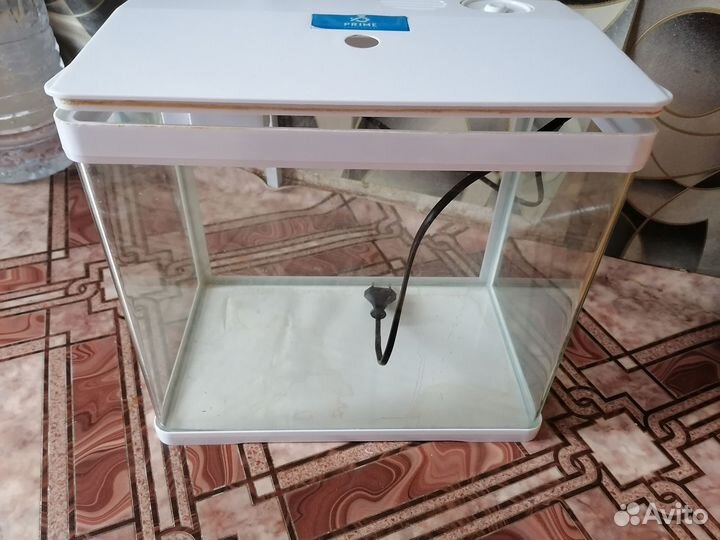 Аквариум с рыбками