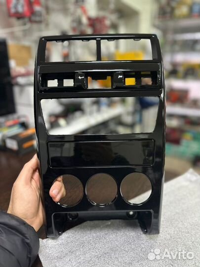 Центральная консоль приора 2 чёрный лак