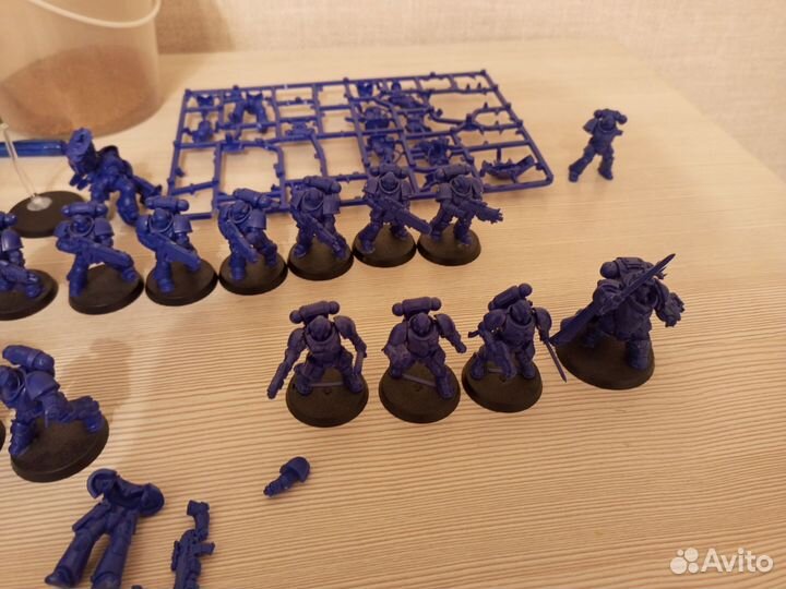 Warhammer 40000 миниатюры