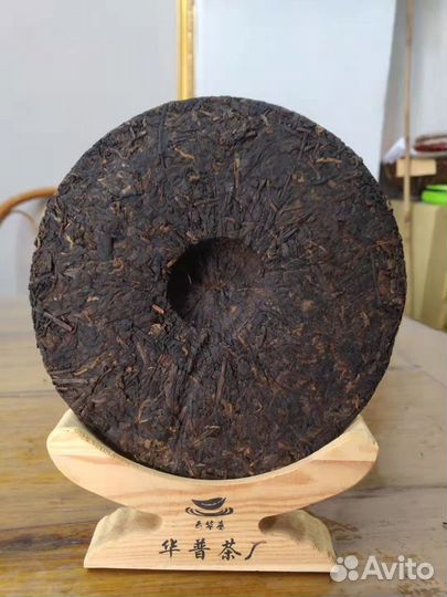 Чай Шен (Шу) пуэр блин в подарочной упаковке