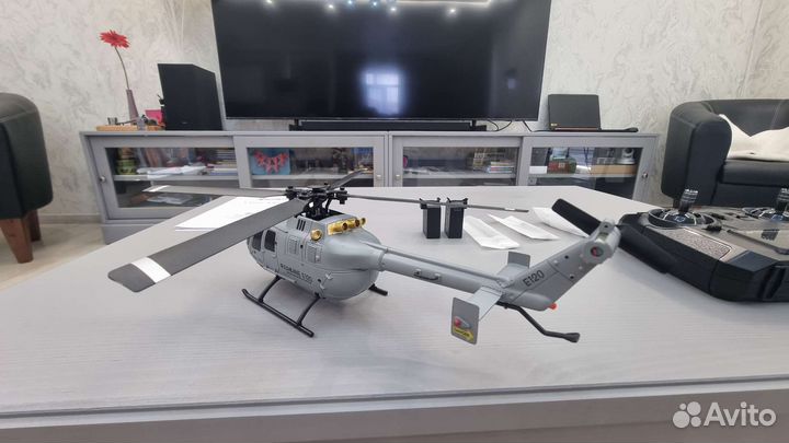Вертолёт радиоуправляемый 4 канальный новый