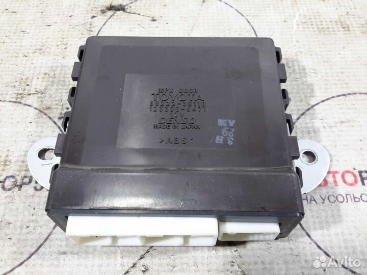 Блок управления дверью Lexus GS300 S190