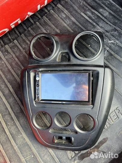 Экран панель на Гранту