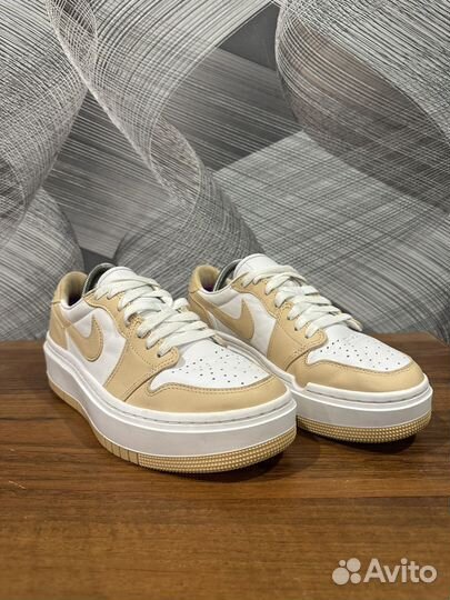 Кроссовки nike air jordan 1 elevate размер 38,5