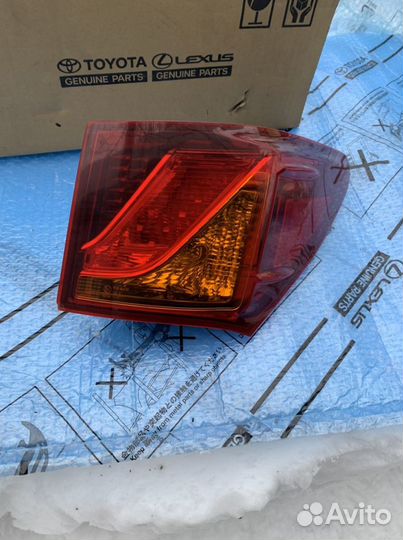 Фанарь lexus gs