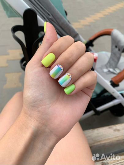 Маникюр, покрытие гель-лаком