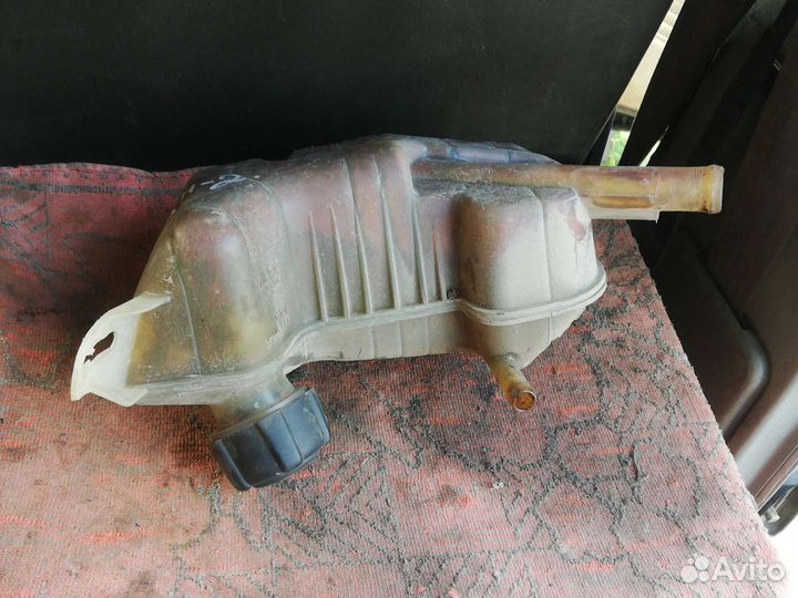 Бачок расширительный Рено Меган 2