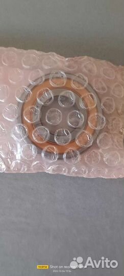 Сальник и подшипник