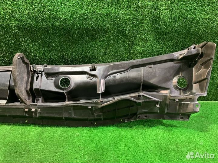 Решетка под лобовое стекло Toyota Corolla Fielder